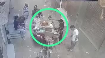 لضبط المتورطين.. الأمن يفحص فيديو 